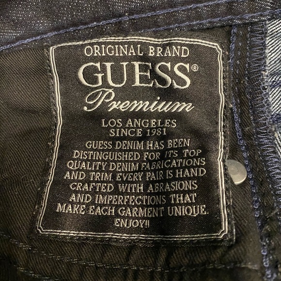LIKE NEW Guess Premium Straight Leg Jeans - Picture 7 of 8
